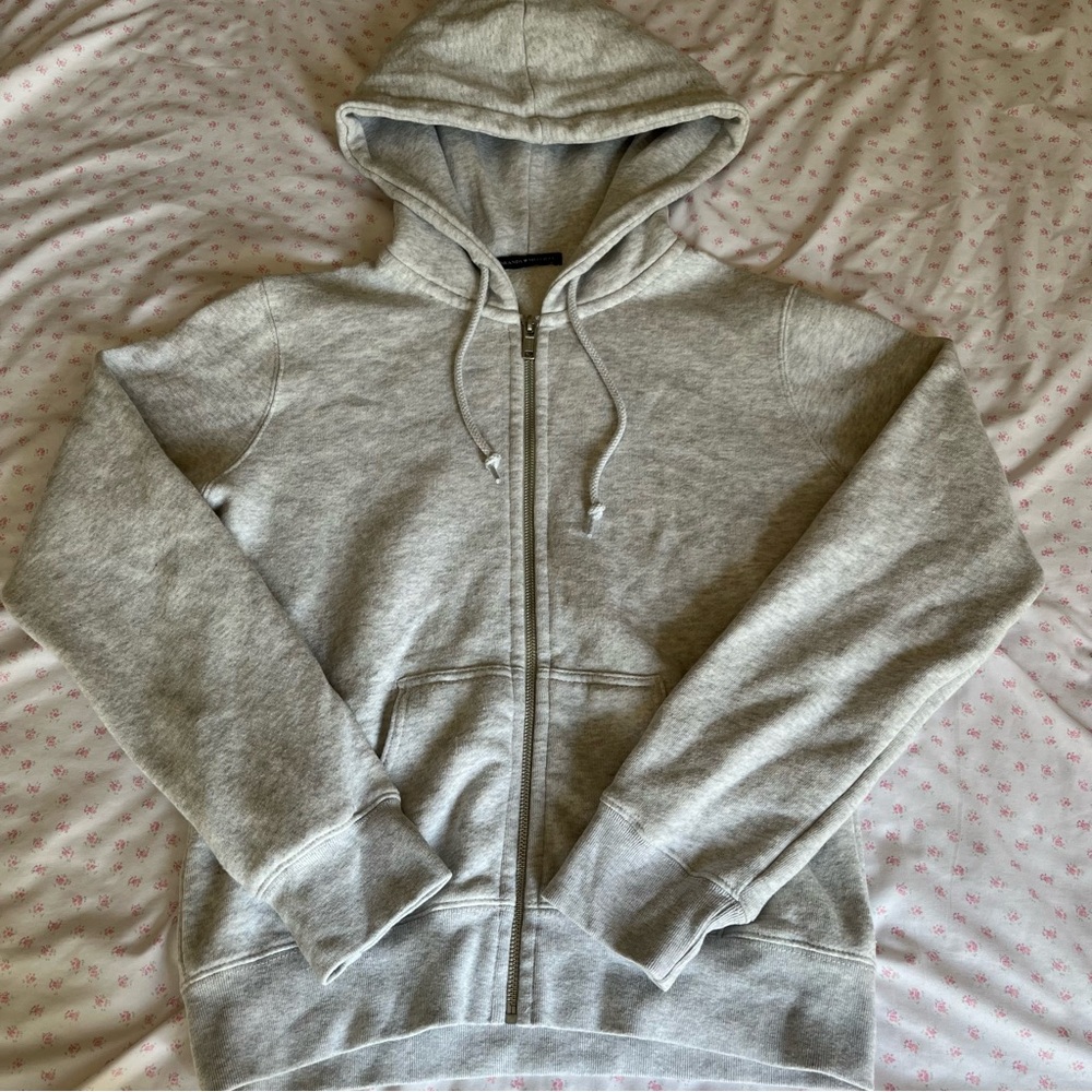 brandy melville grey christie hoodie🩷🩷